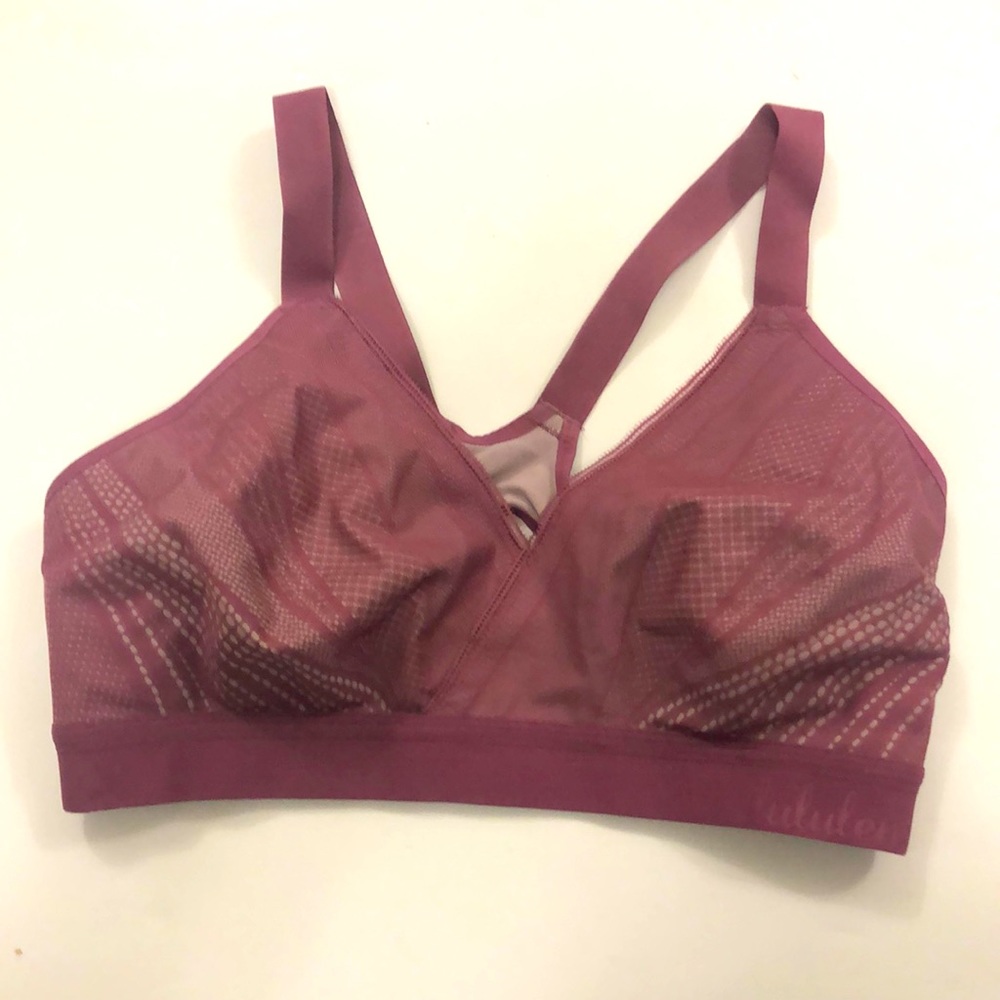 Lululemon E34 Bra Dark Rose Pink Mauve Adjustable Back Excellent Condition